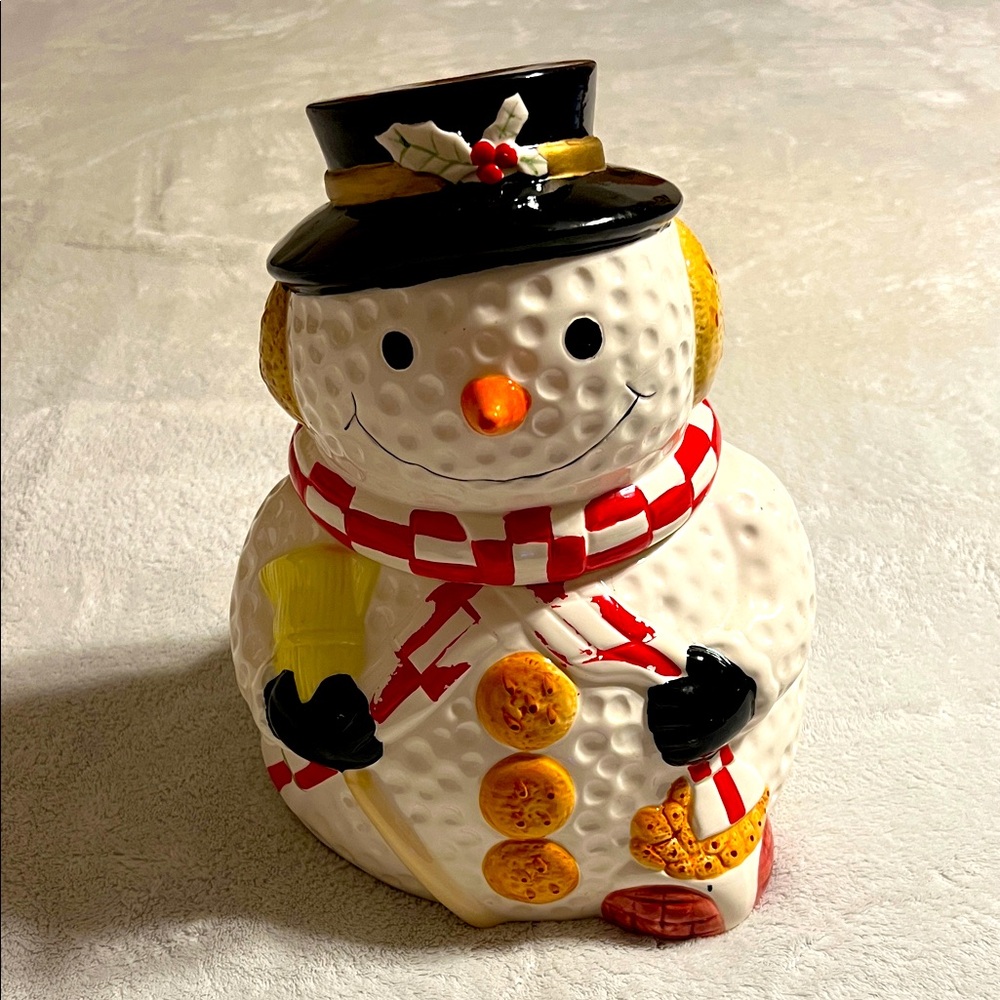Gibson. Vintage 1997 10” Tall Festive Snowman Cookie Jar - White and Black